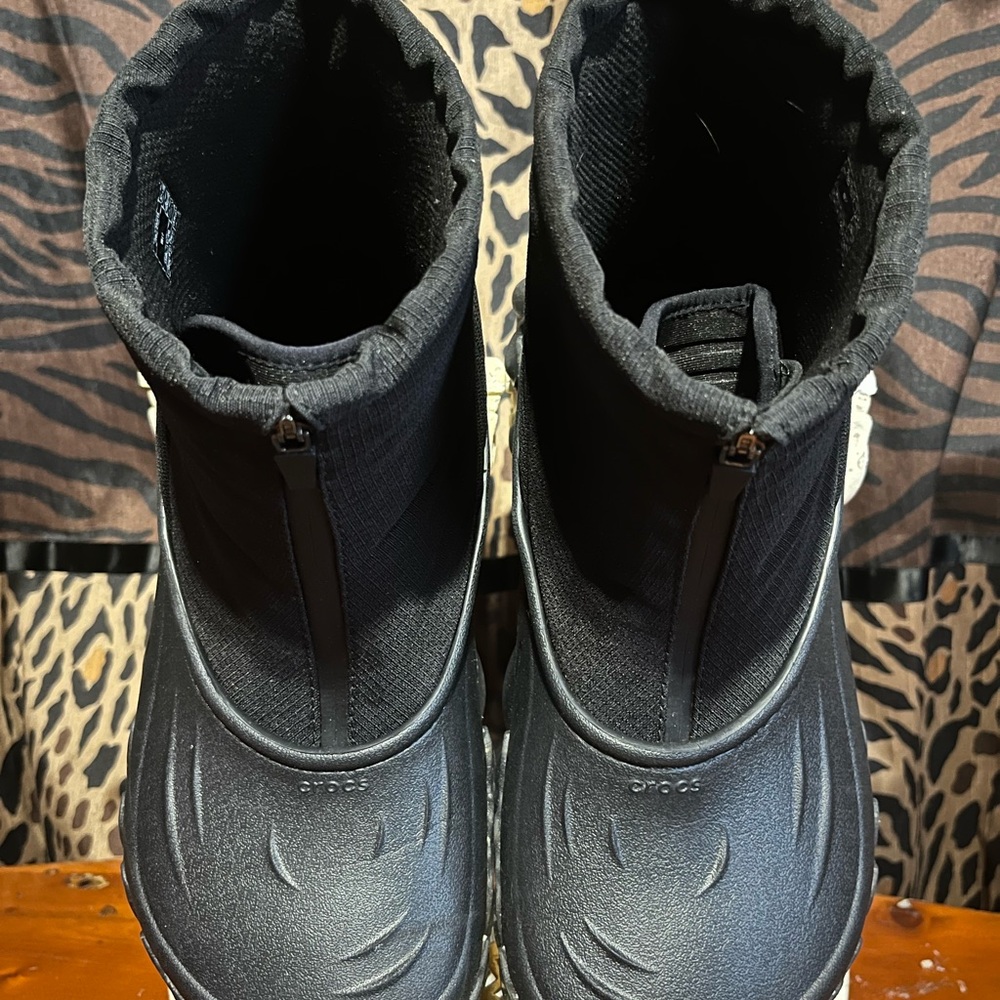 CROCS Echo Z Shield Zip Up Boots Size 11 - Picture 4 of 6